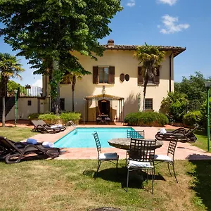  Ferienhaus Il Castellaccio Italien